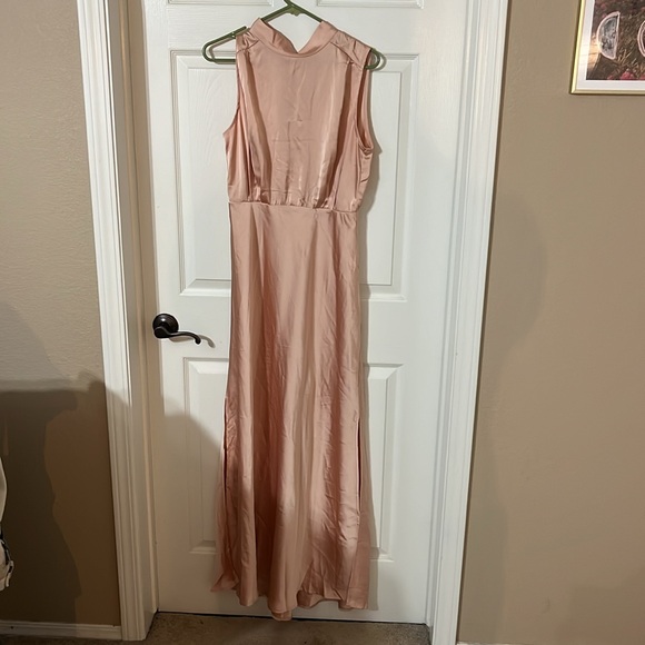 Classic Elegance Blush Satin Sleeveless Mock Neck Maxi Dress - Picture 4 of 6